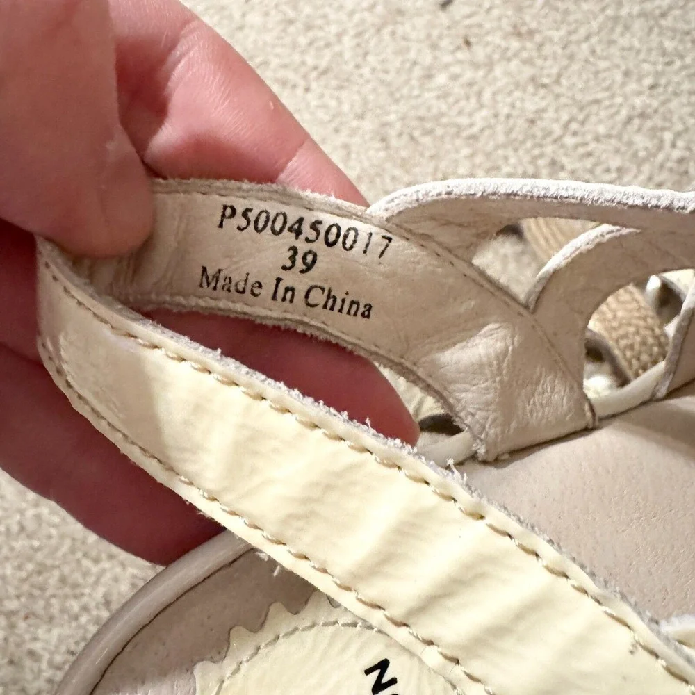 Fly London YAZ Platform Wedge Sandals Womens 39 8 Cream Lace Up Leather